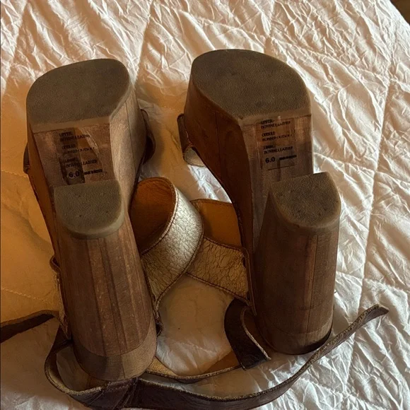 Bed Stu Brown and Cream Platform Sandals - Picture 4 of 5